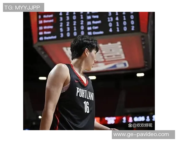 杨瀚森缺阵开拓者不敌太阳：一场充满悬念的对决